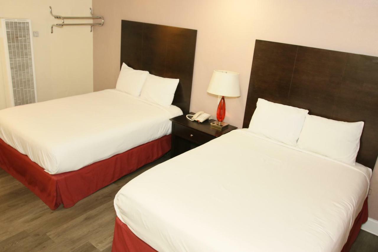 Town And Country Inn Санта-Марія Екстер'єр фото